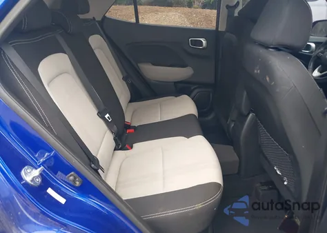 2023 Hyundai Venue Sel z USA, uszkodzony, nr VIN KMHRC8A36PU218237